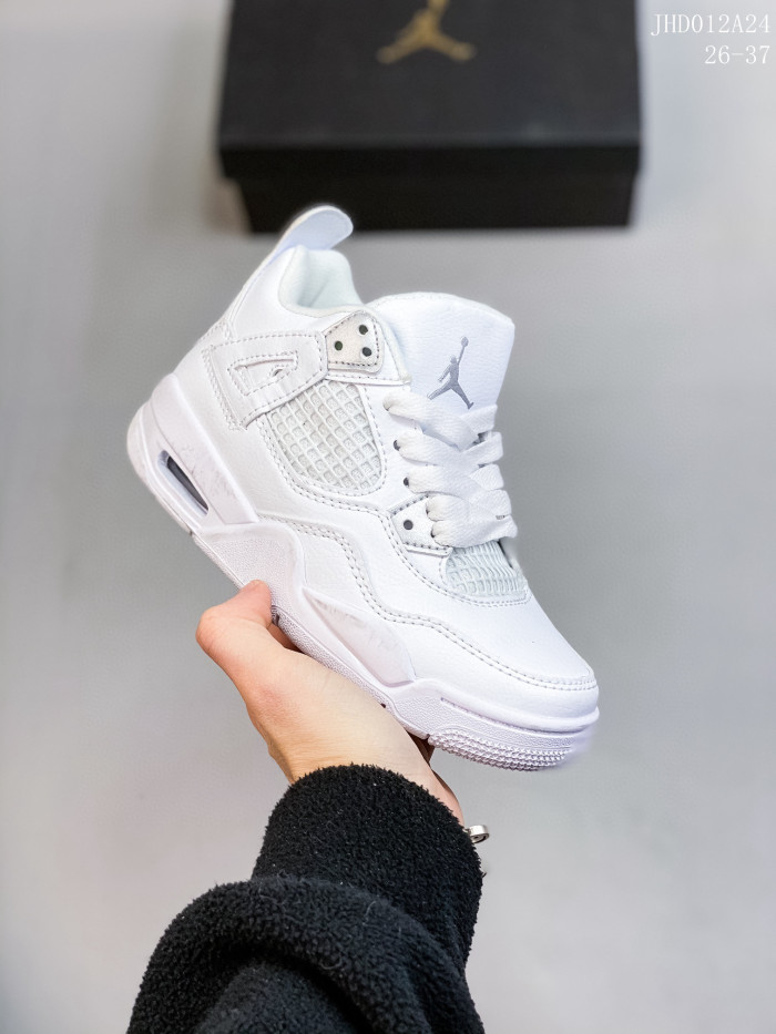 Jordan 4 Retro SNEAKERS