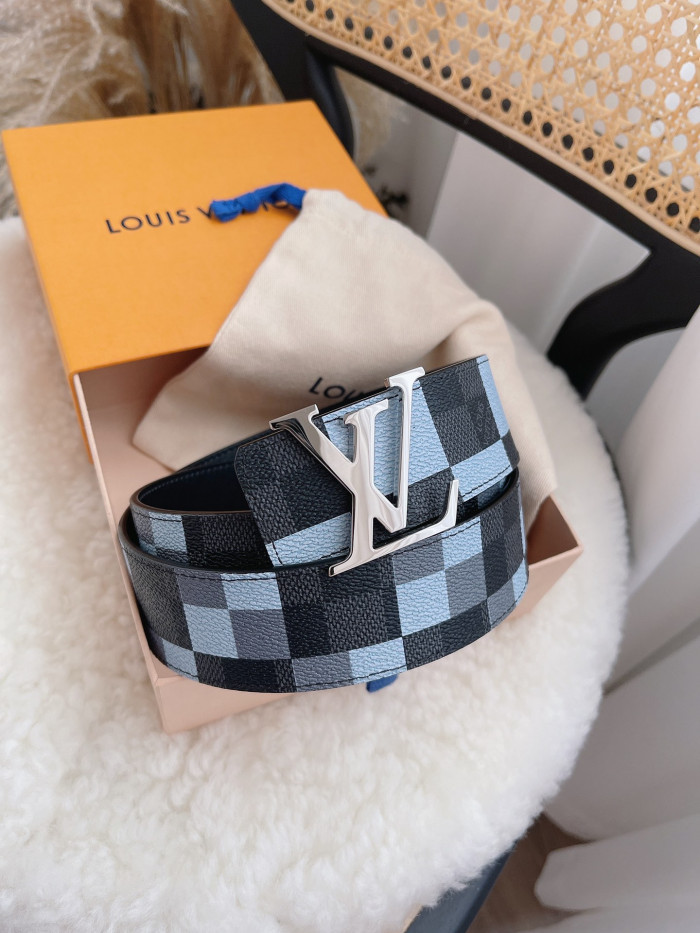 LOUI VUITTO BELT-4CM