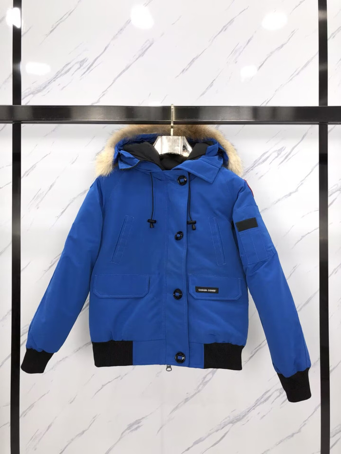 Can*a Go*e down jackets