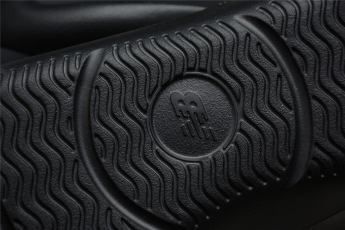 New Balance x TAW&TOE SD5601 Flip-Flops Black SD5601GBK