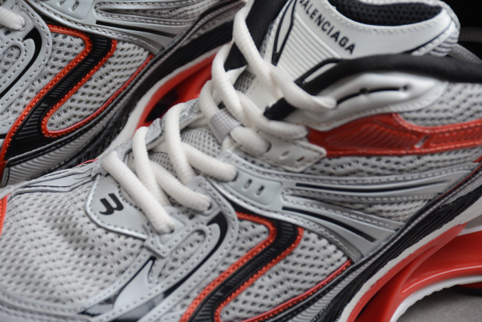 Ba*len*cia*ga x-pander