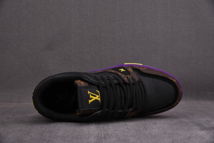 LOU VUIT SCI-FI SNEAKERS