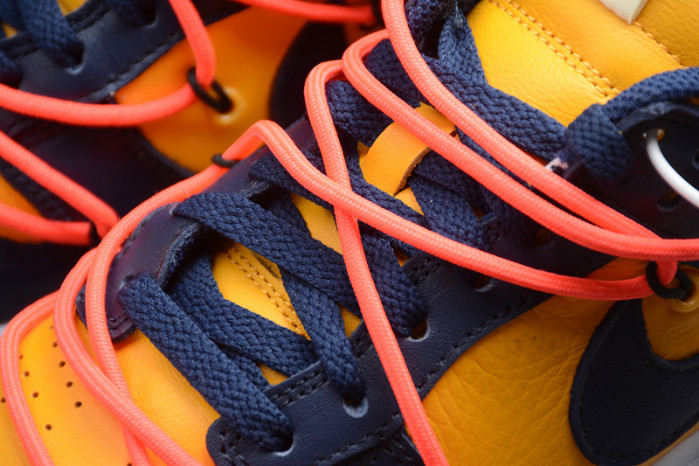 Off-White x Dunk Low 