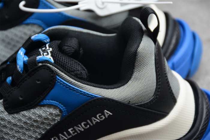Balenciaga Triple S Sneaker in Blue 536737-W20C5-0107