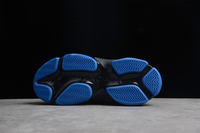 Balenciaga Triple S Sneaker in Blue 536737-W20C5-0107