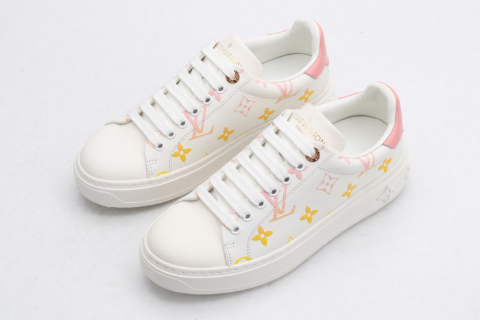 LOU VUIT SNEAKERS